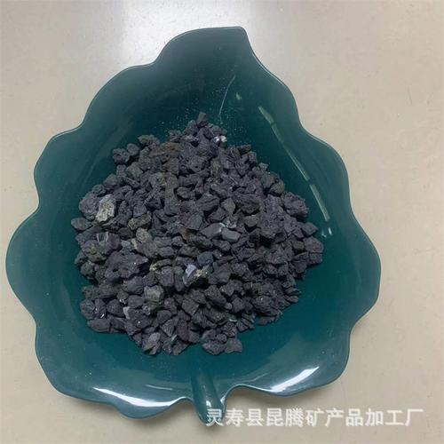 中国非金属矿产品与金属矿石 资源概况、产业现状与协同发展